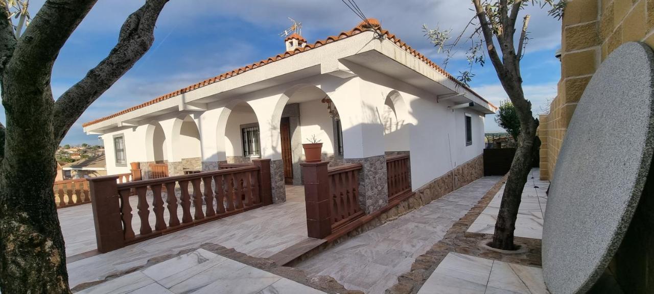 טולדו Villa Los Cantos מראה חיצוני תמונה